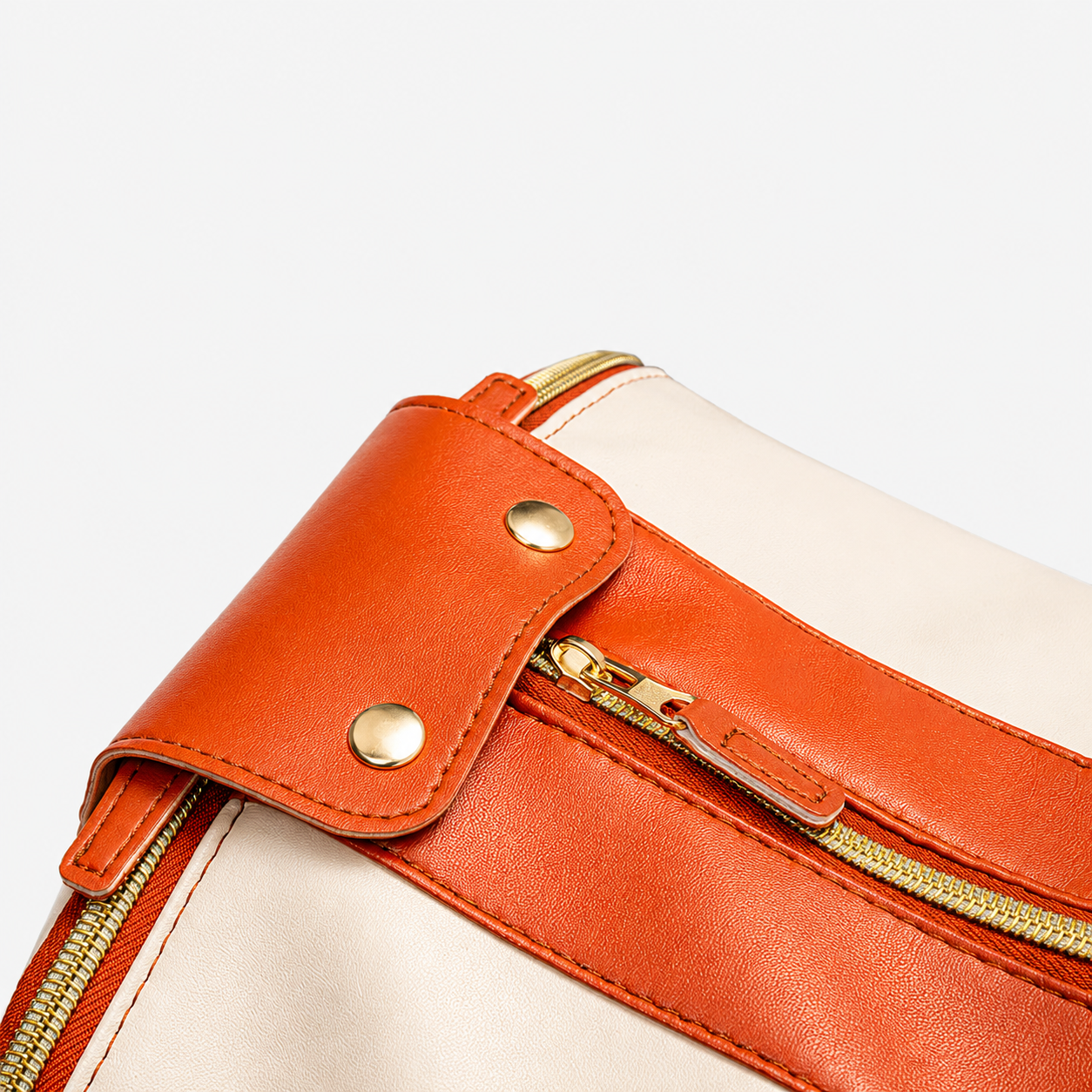 Cairva Travel Bag